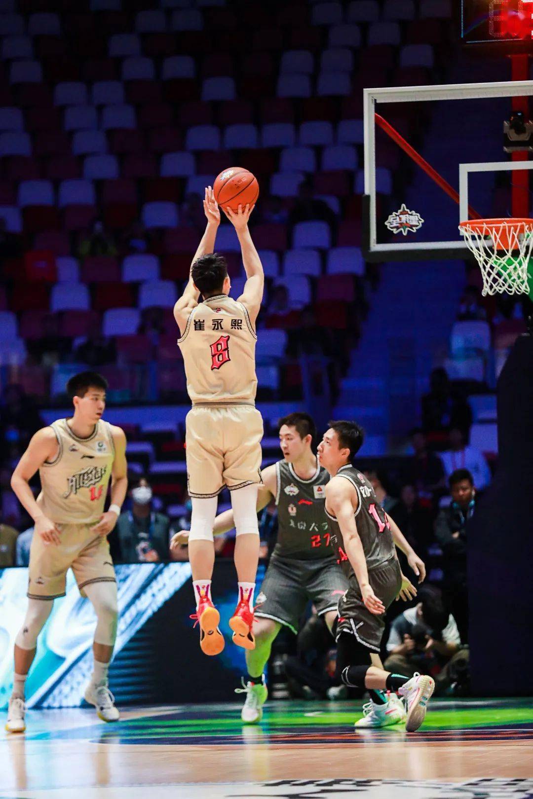 开云app-常乐晨在cba什么水平